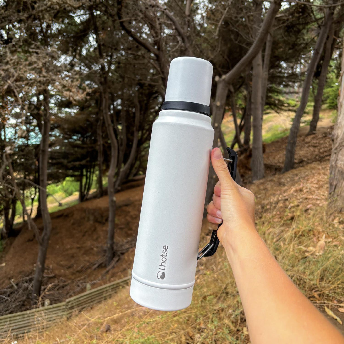 Termo Classic 1,3 L Lhotse color blanco